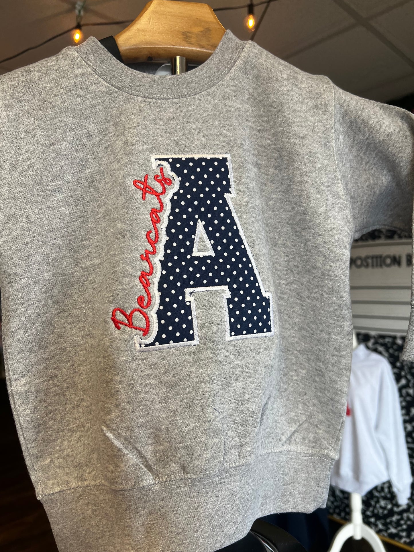 Anderson Bearcats Appliqué Sweatshirt - Heather Gray Gildan Crewneck